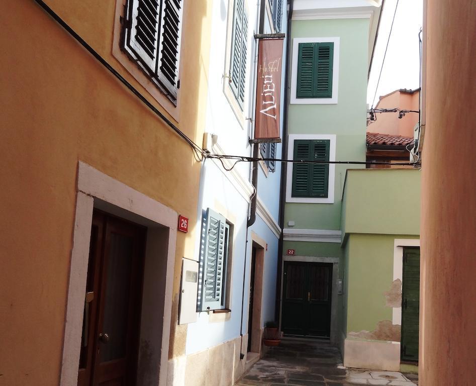 Hostel Alieti Изола Экстерьер фото