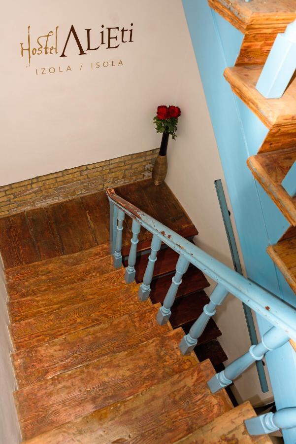Hostel Alieti Изола Экстерьер фото