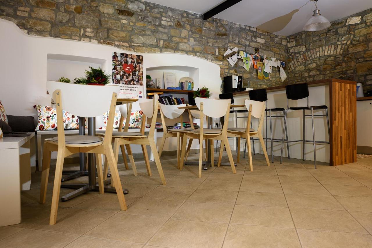 Hostel Alieti Изола Экстерьер фото