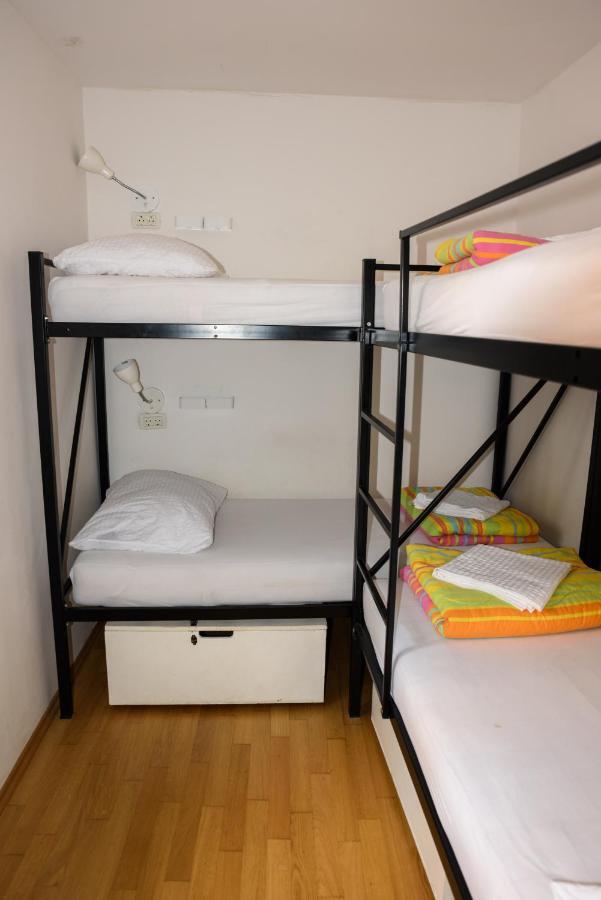 Hostel Alieti Изола Экстерьер фото
