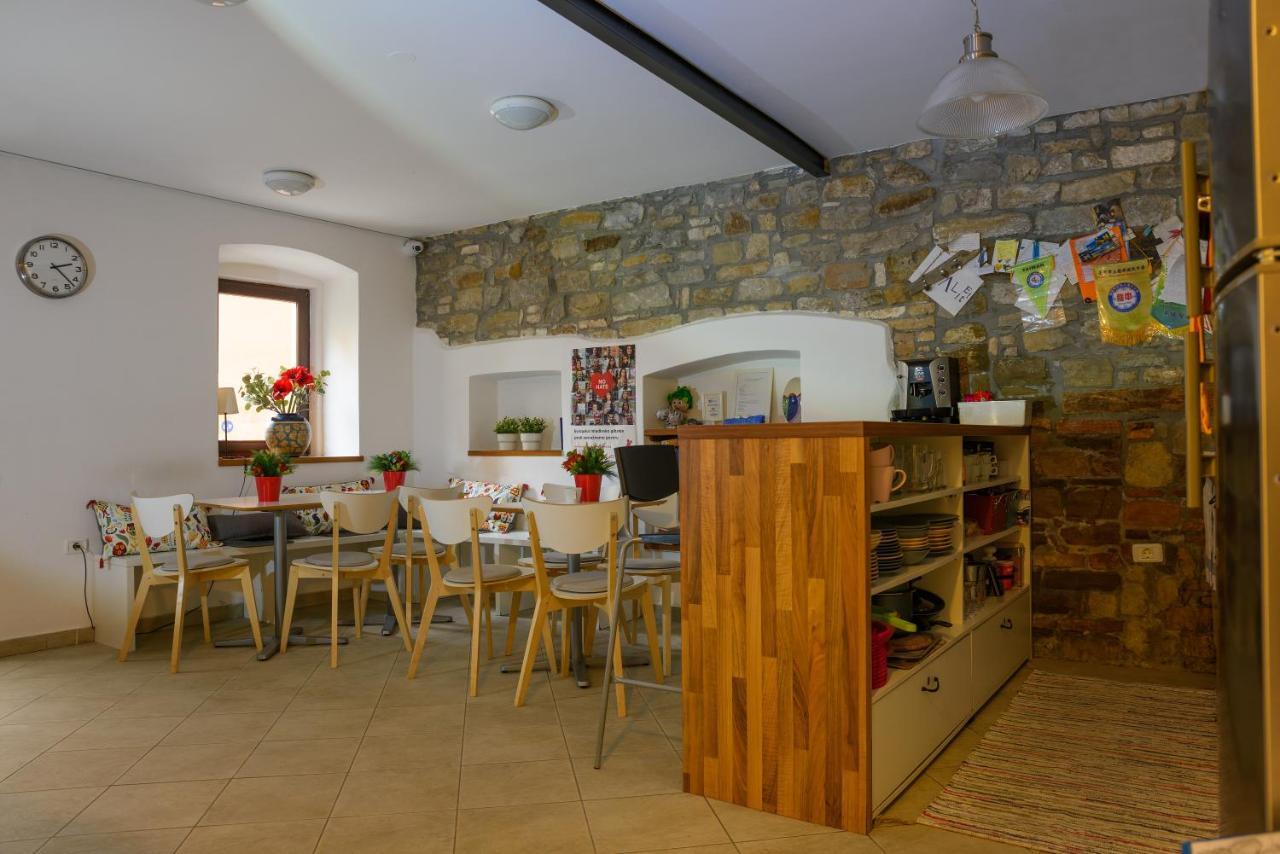 Hostel Alieti Изола Экстерьер фото